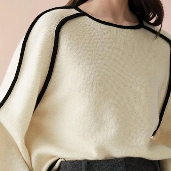 Black And White Casual Women's Contrast Color Knitted Loose Crew Neck Sweater - Picture 2 of 3